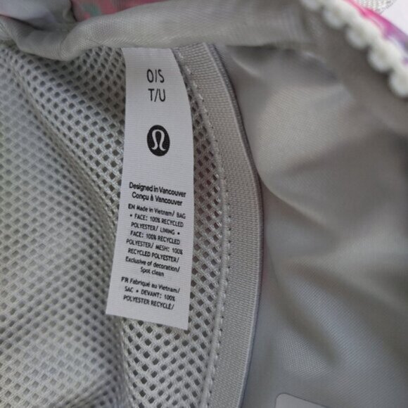 Lululemon Everywhere Belt Bag 1L Floral Glide Multi Vapor Long Strap NEW - Picture 8 of 9